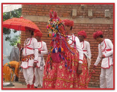 Kachhi Gori Folk Dances of Rajasthan