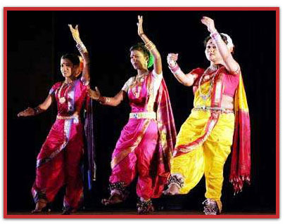 Koli Folk Dances of Maharashtra
